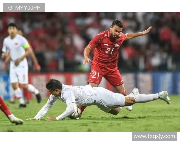 足球明星小凤的真实身份揭秘及其在足球界的影响力分析 足球明星小凤的真实身份揭秘及其在足球界的影响力分析